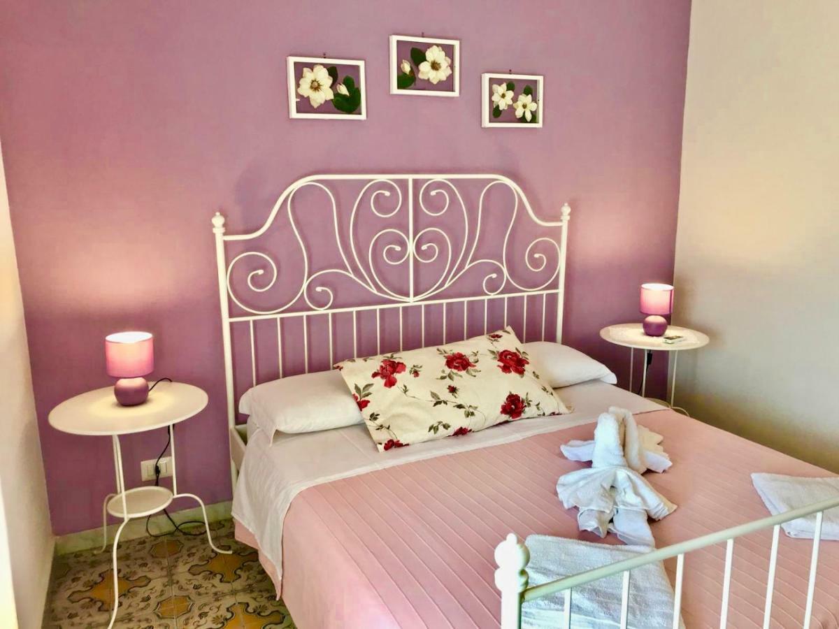 Casa Maccers Appartement Giardini-Naxos Buitenkant foto